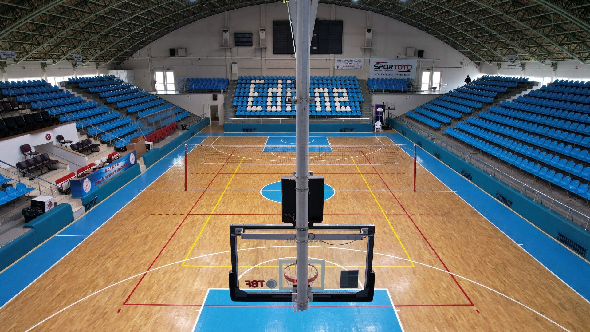 Mimar Sinan Spor Salonu
