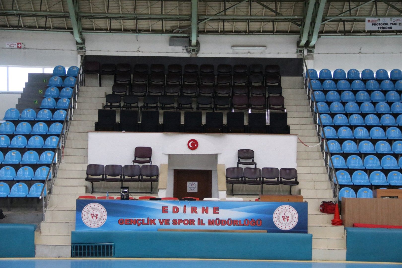 Mimar Sinan Spor Salonu