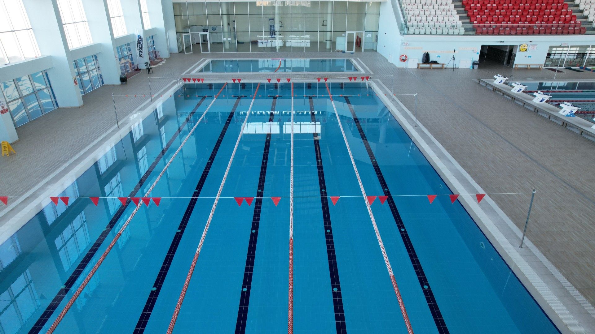 Edirne Olimpik Kapalı Yüzme Havuzu