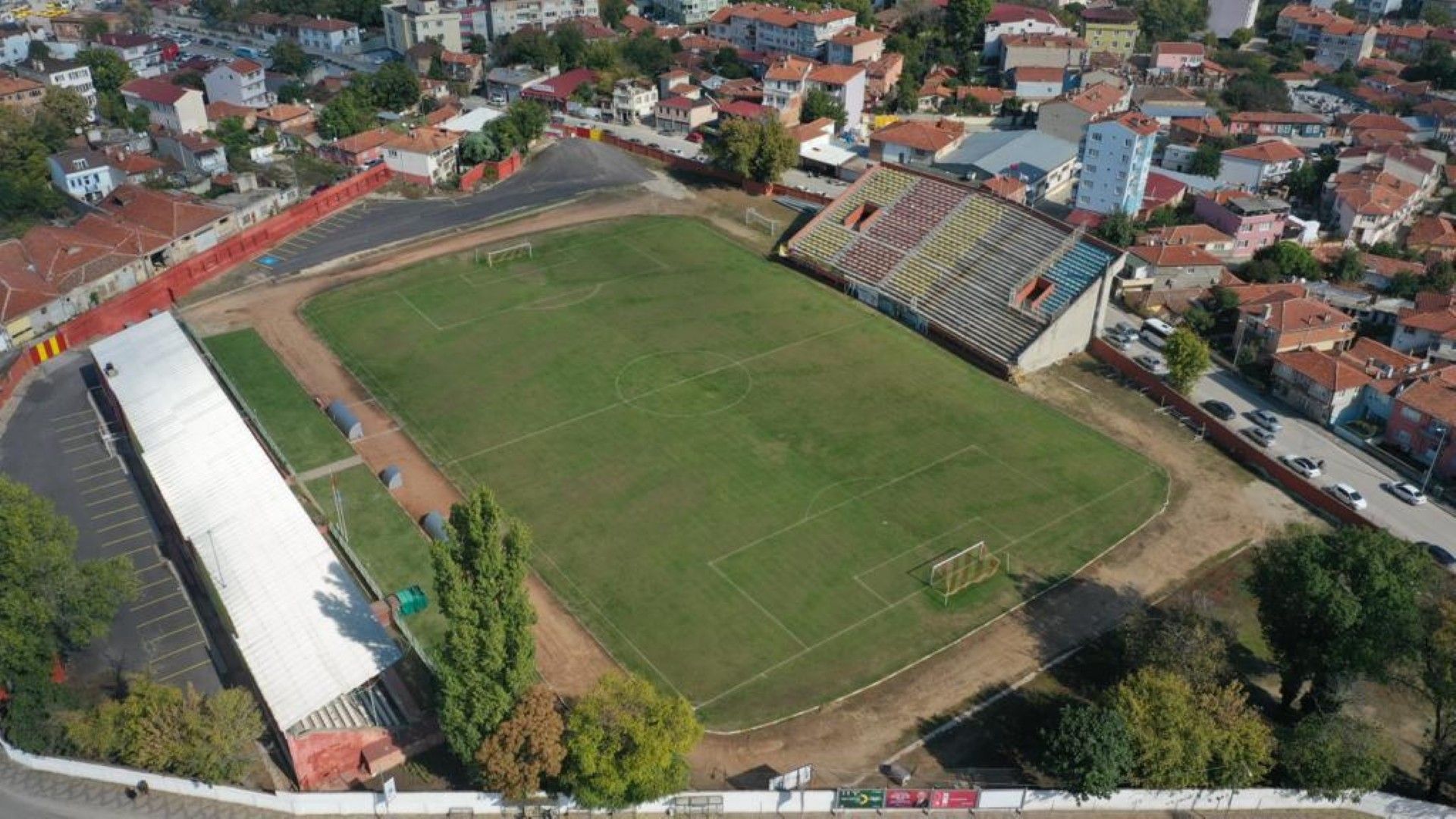 25 Kasım Futbol Stadyumu