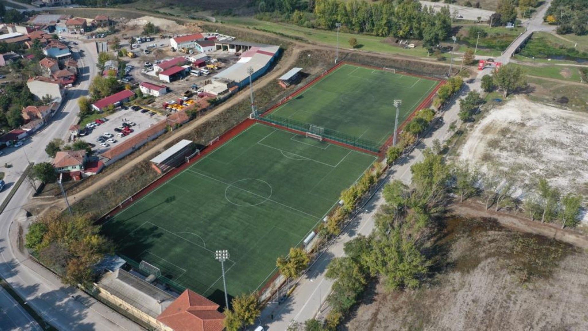 Saraçhane 1 ve 2 Numaralı Futbol Sahası