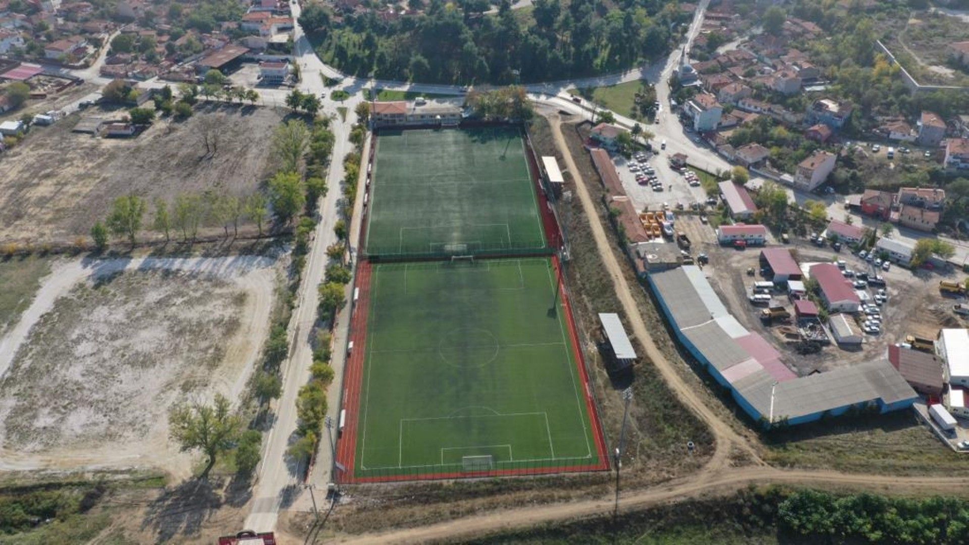 Saraçhane 1 ve 2 Numaralı Futbol Sahası