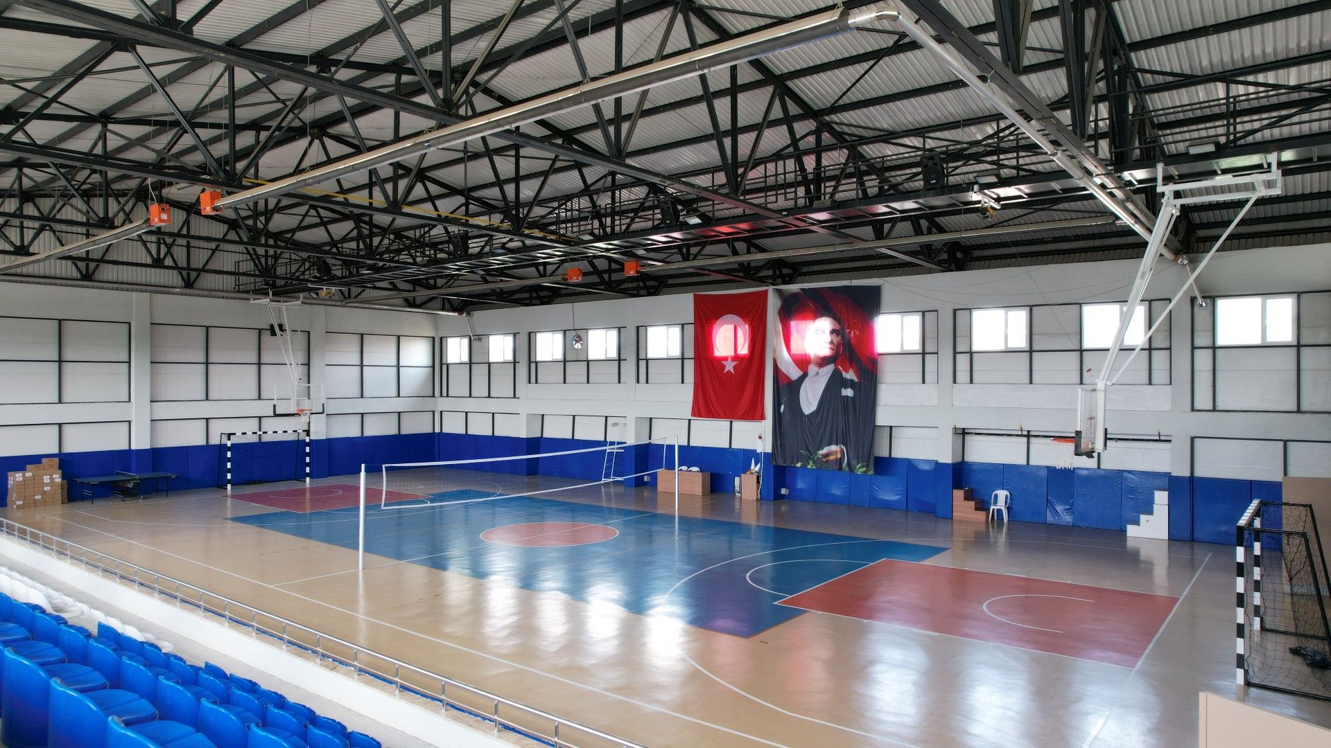 Süloğlu Spor Salonu