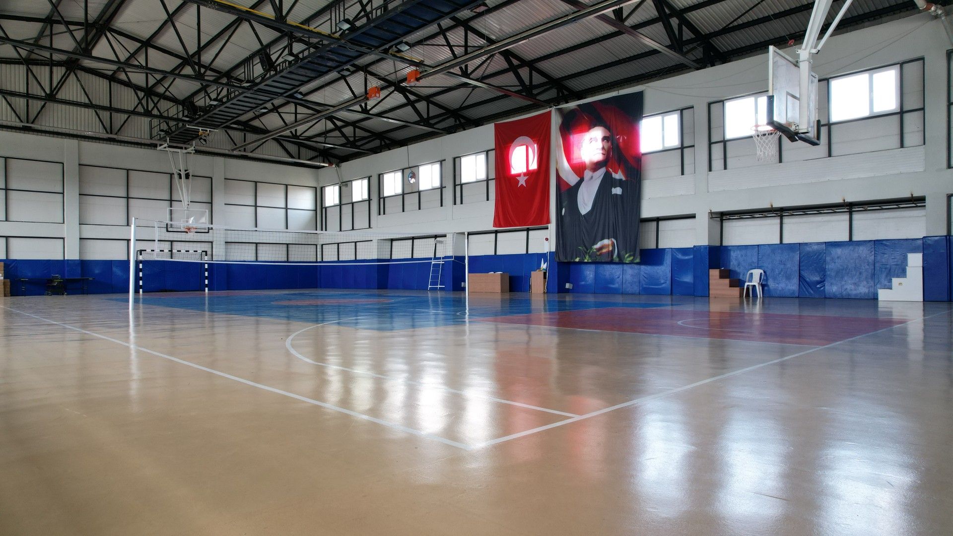 Süloğlu Spor Salonu