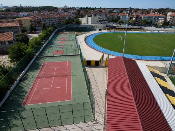 Keşan Atatürk Stadyumu Açık Alan Tenis Kortu