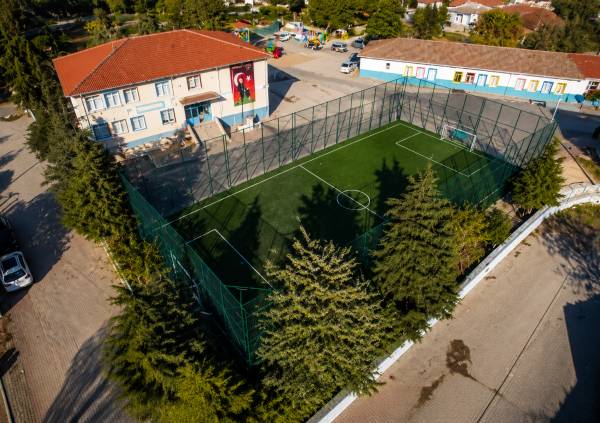 Mithatpaşa İlkokulu Basket Sahası